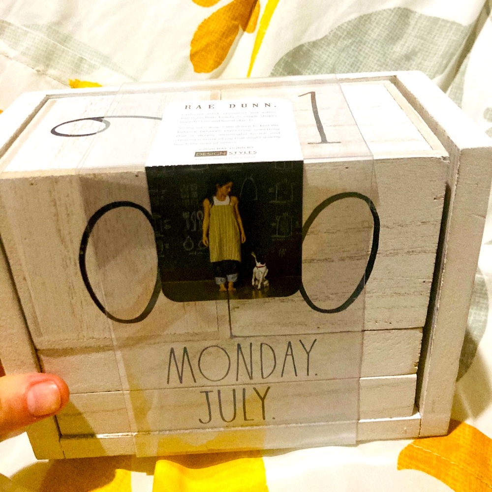 Rae dunn 2020 edition white wood block calendar